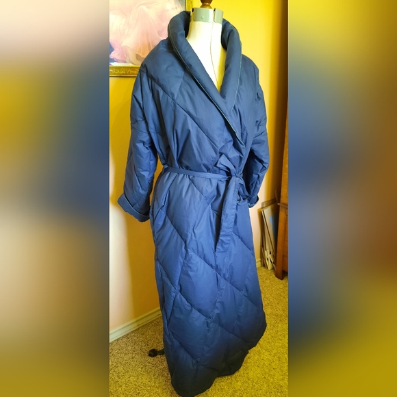 The Company Store Down Robe - Picture 1 of 3